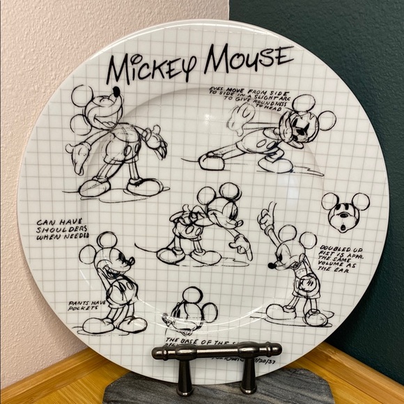Disney Sketchbook Mickey Mouse Plate - Picture 1 of 4